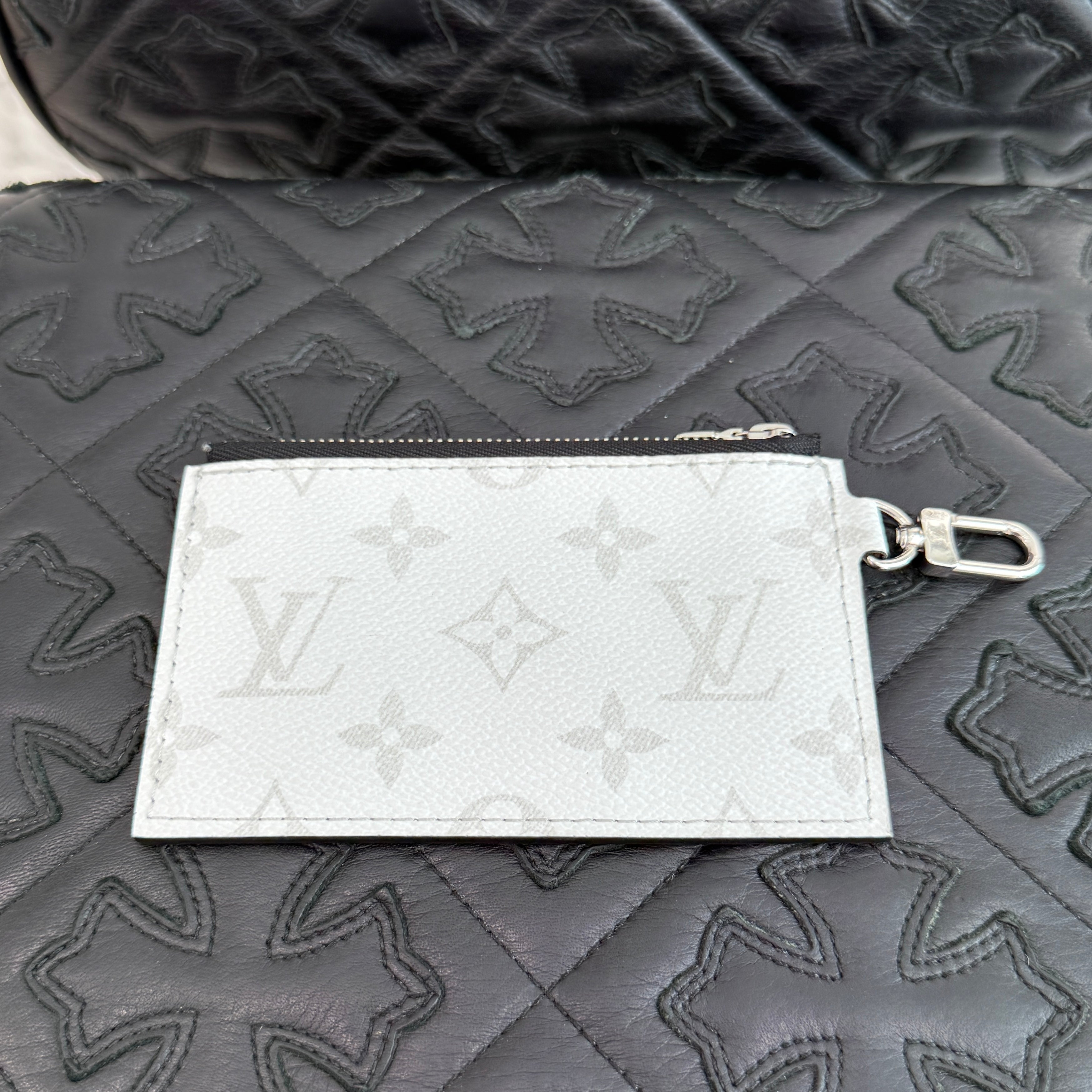 LOUIS VUITTON 2023SS Taigarama Gaston Wearable Wallet Shoulder Bag M30935 ルイヴィトン タイガラマ ガストン ウェアラブル ウォレット ショルダーバッグ
