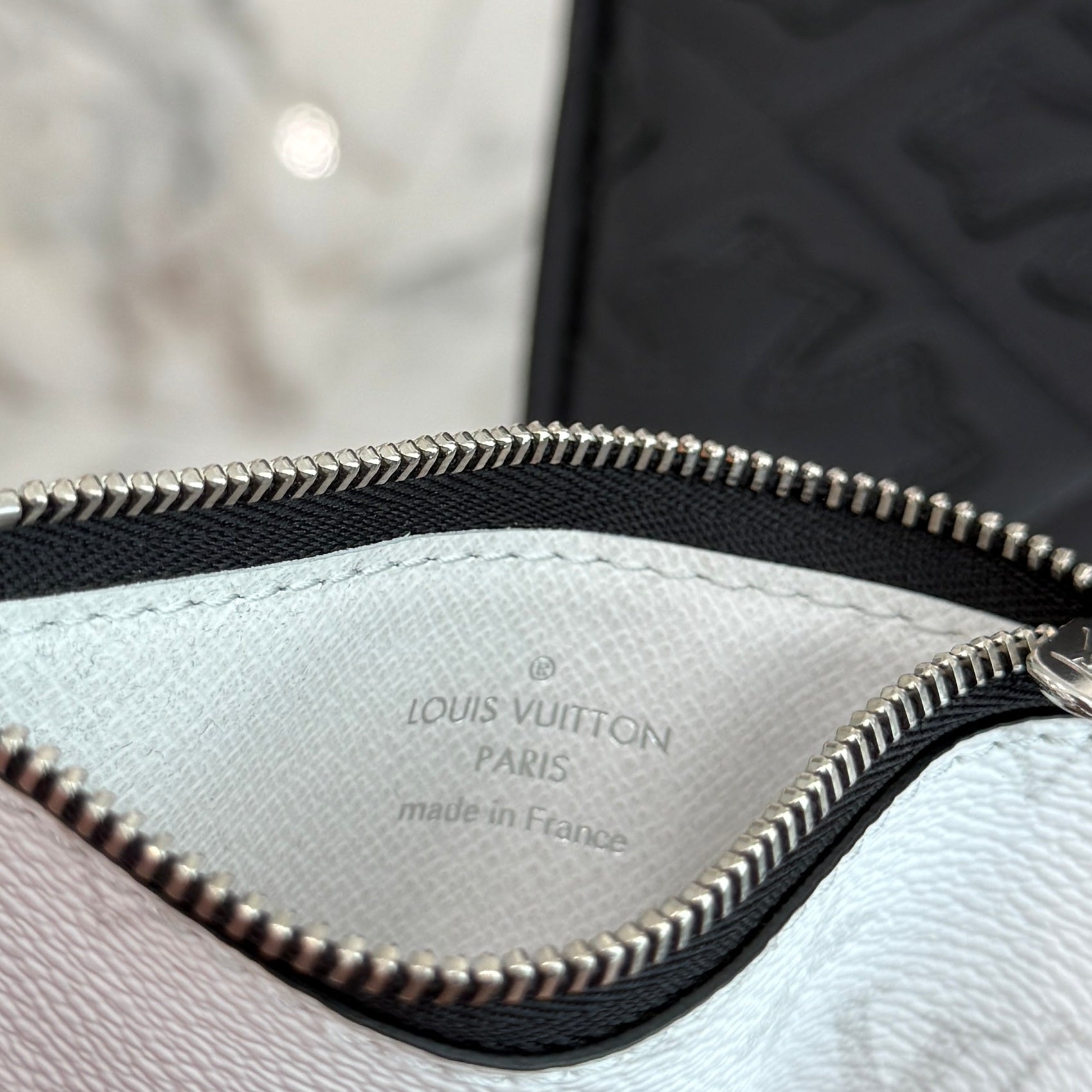 LOUIS VUITTON 2023SS Taigarama Gaston Wearable Wallet Shoulder Bag M30935 ルイヴィトン タイガラマ ガストン ウェアラブル ウォレット ショルダーバッグ