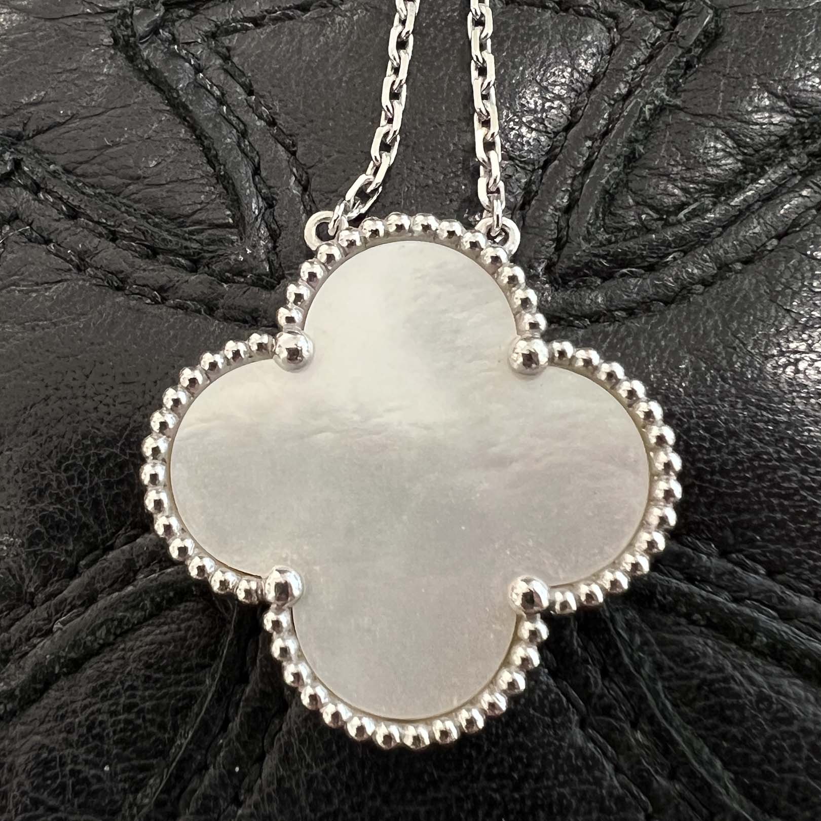 Van Cleef & Arpels Magic Alhambra Pendant Neckless ヴァンクリーフ＆アーペル マジック アルハンブラ ペンダント ネックレス