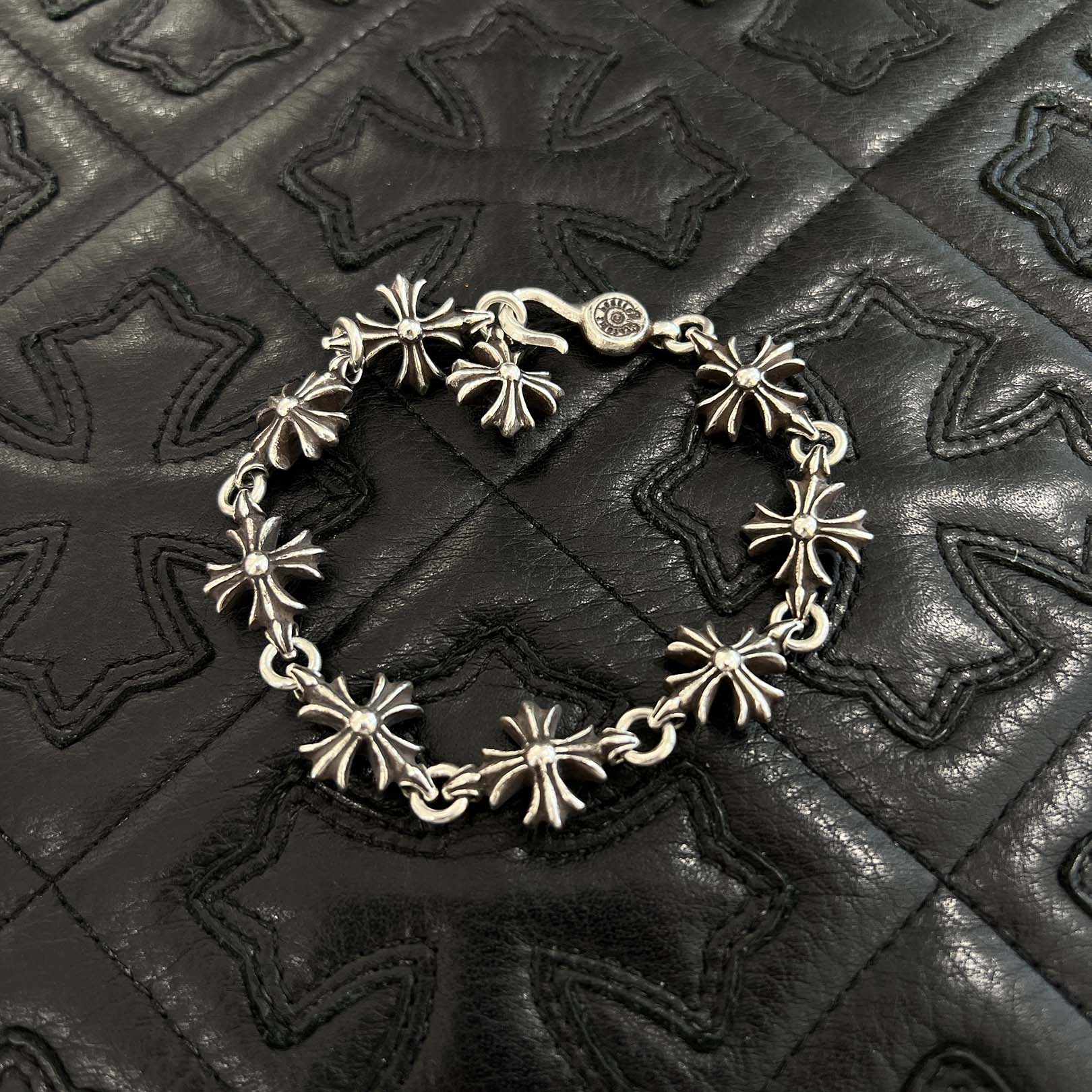 CHROME HEARTS Cut Out CH Plus Bracelet 9 Link クロムハーツ カット