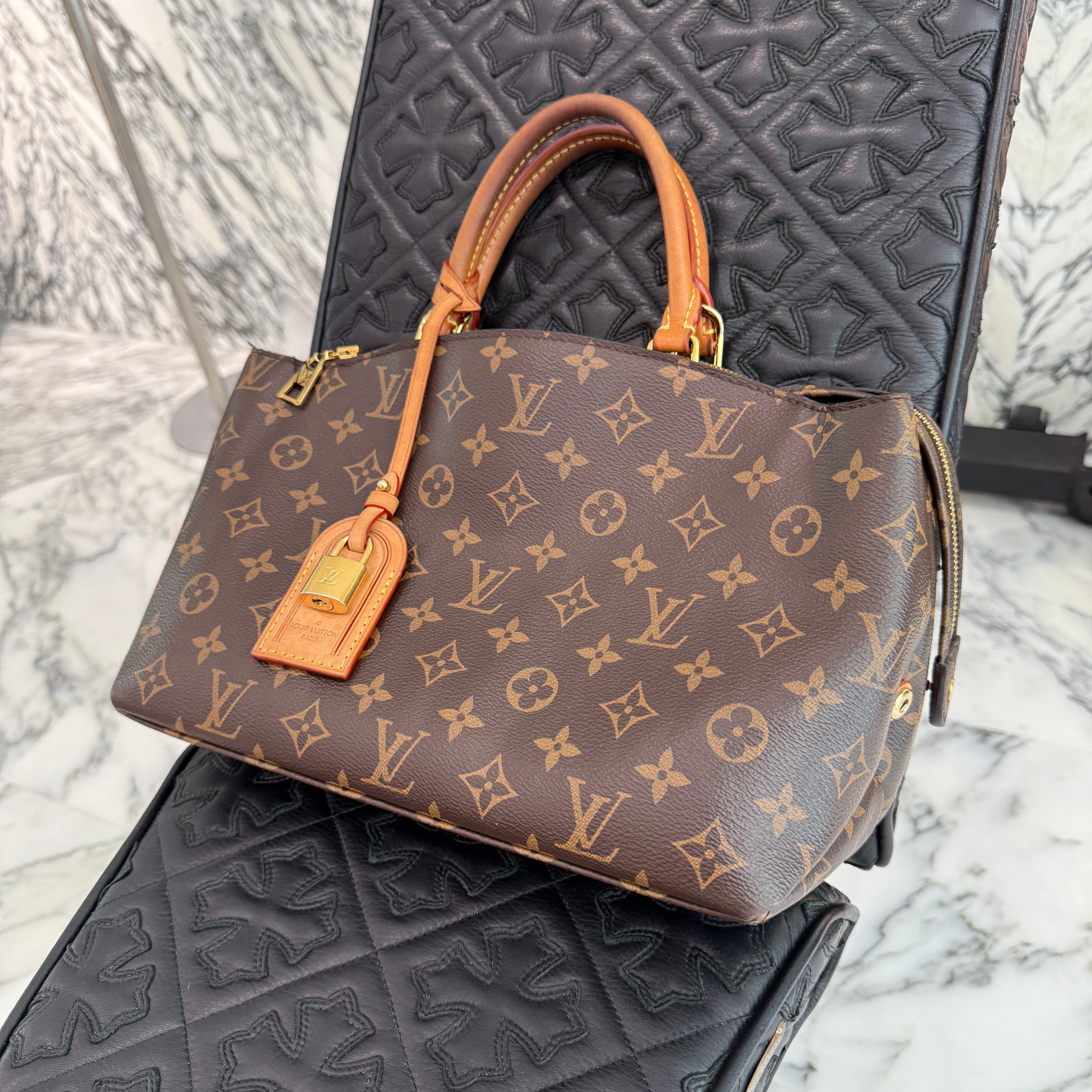 LOUIS VUITTON 2021AW Monogram Petit Palais PM Hand Bag M45900 ルイヴィトン モノグラム プティ パレPM ハンドバッグ