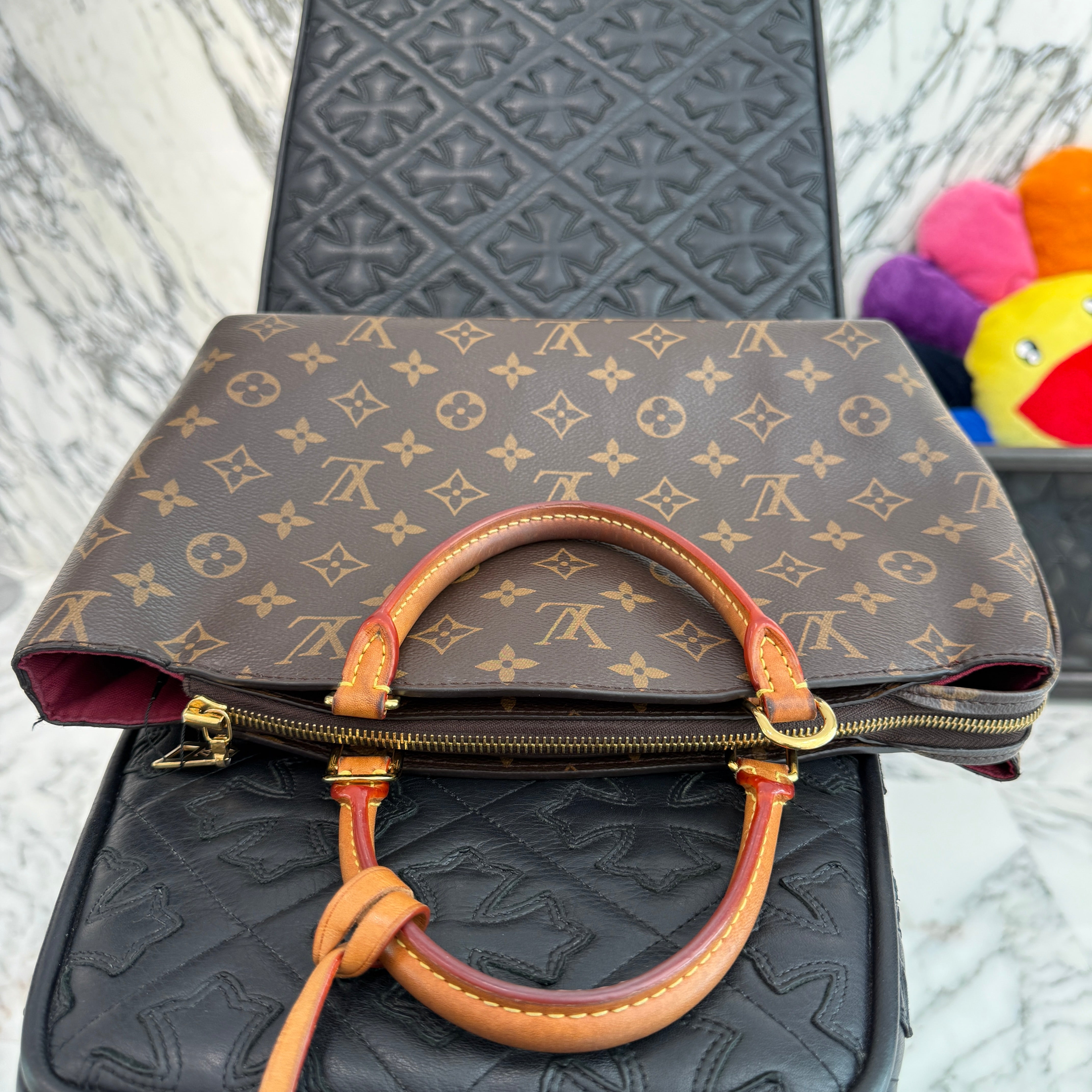 LOUIS VUITTON 2021AW Monogram Petit Palais PM Hand Bag