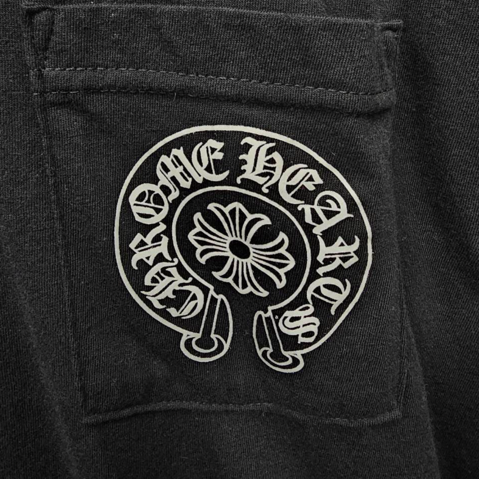 CHROME HEARTS×THE HEROES PROJECT Horseshoe Pocket Tee Size M