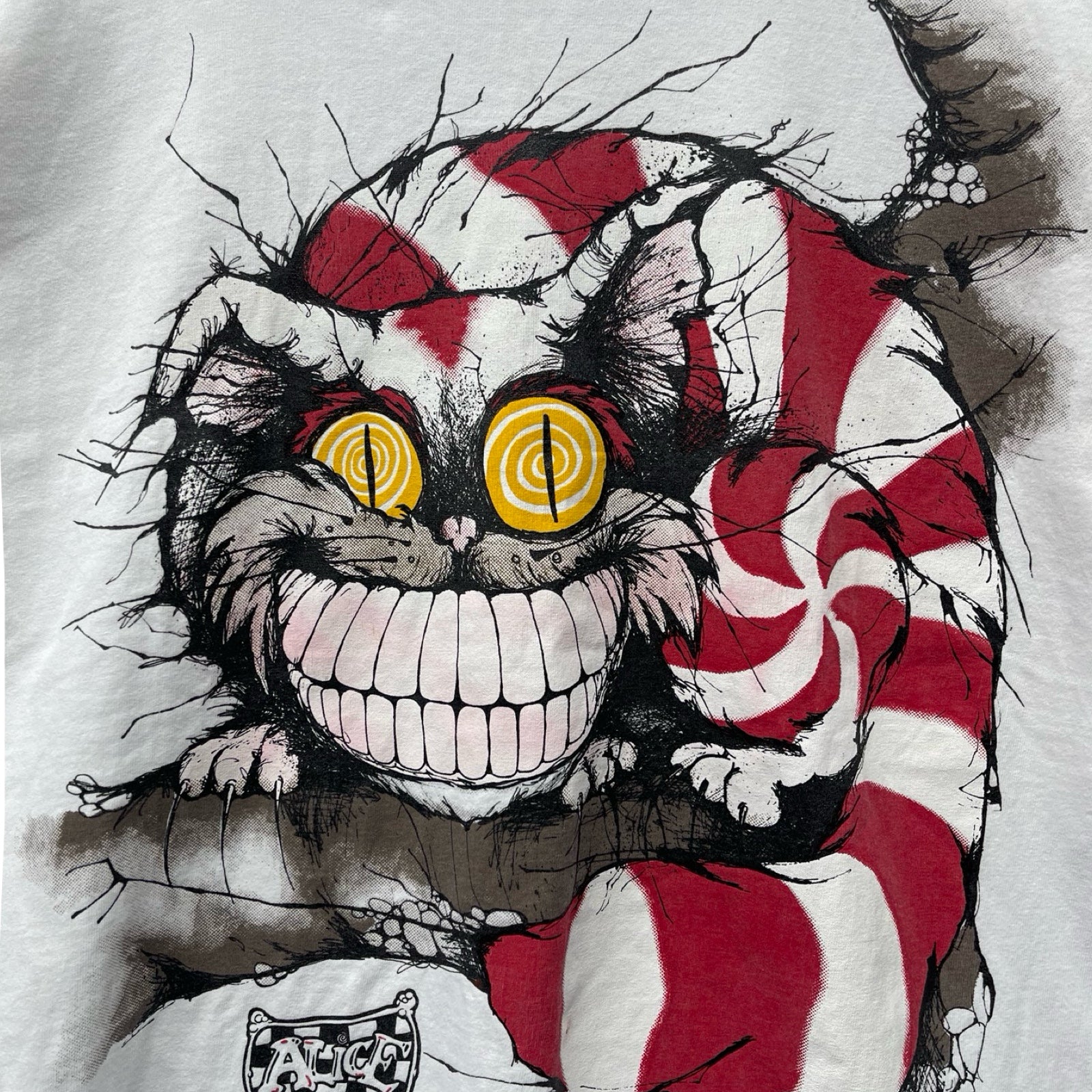 Vintage 90's ALICE IN WONDRLAND "WE'RE ALL MAD" Cheshire Cat S/S Tee Size L